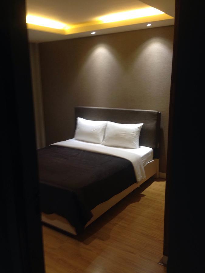Diamond Suite Hai Ba Trung Cidade de Ho Chi Minh Exterior foto