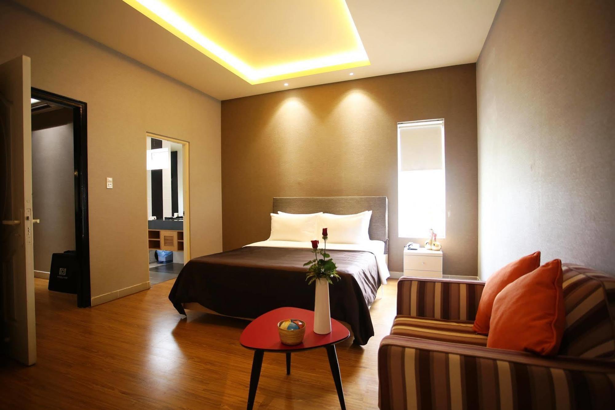 Diamond Suite Hai Ba Trung Cidade de Ho Chi Minh Exterior foto